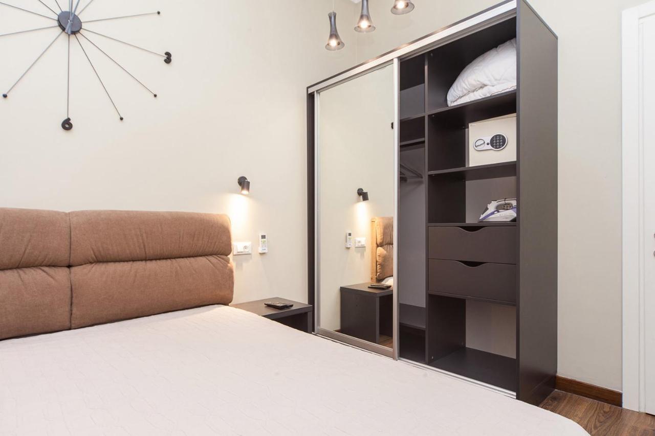 Apartamento Goodrest On Deribasovskaya Odesa Exterior foto